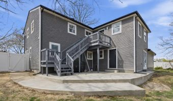 41 Madison Ave, Amityville, NY 11701