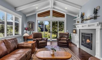61525 Meeks Trl, Bend, OR 97702