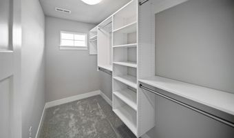 327 41st St SW, Altoona, IA 50009