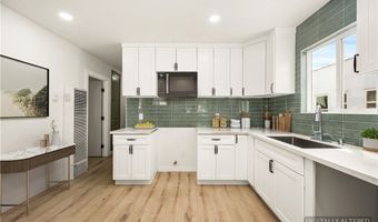 1428 W 89th St, Los Angeles, CA 90047