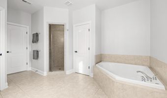 8047 FAIRFAX Rd, Alexandria, VA 22308