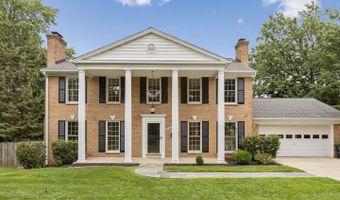 4893 35TH Rd N, Arlington, VA 22207