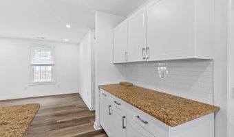 802 Amherst Ave, Altavista, VA 24517