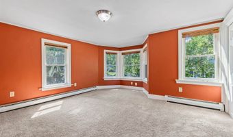 130 W Broadway, Bangor, ME 04401