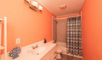 4103 Lake St, Bay St. Louis, MS 39520