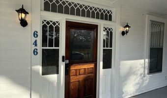 646 McLendon St, Ashburn, GA 31714
