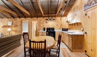 43-45 Elm St, Bristol, NH 03222