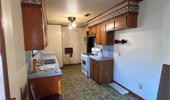 8810 Green Point Dr, Altus, AR 72821