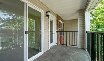 3308 WYNDHAM Cir 321, Alexandria, VA 22302