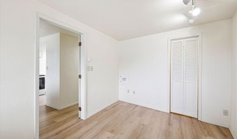 1001 S ONEIDA St 2E, Appleton, WI 54915