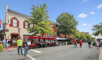 973 POWHATAN St, Alexandria, VA 22314