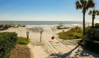 1941 SEMINOLE Rd, Atlantic Beach, FL 32233
