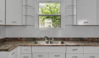 8439 Tennessee Ave, Affton, MO 63125