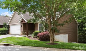 15 Kaylor Dr, Arden, NC 28704
