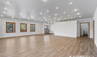 754 Yellowstone Ave, Cody, WY 82414