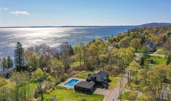 16 Cottage St, Belfast, ME 04915