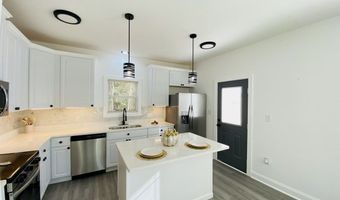 326 2nd Ave, Alberta, VA 23821