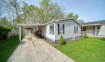 953 Savannah River Dr, Adrian, MI 49221