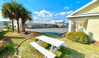 215 W Fort Macon Rd 104, Atlantic Beach, NC 28512