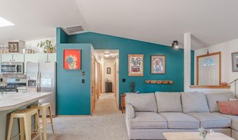 2653 NE Genet Ct, Bend, OR 97701