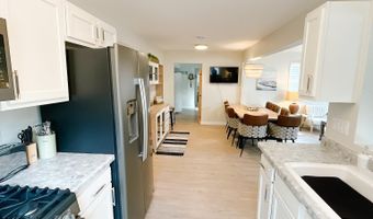 1688 S Aurora Ln, Nekoosa, WI 54457