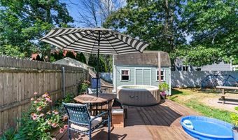 59 Belvedere Dr, Bristol, RI 02809