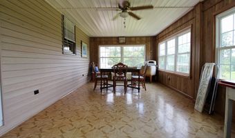 1967 Cub Creek Rd, Appomattox, VA 24522