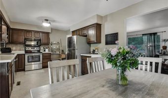 1103 Mulberry Dr, Altoona, WI 54720