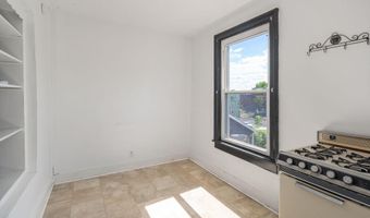 128 Hamilton St, Albany, NY 12207