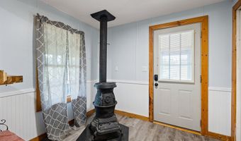 215 Erwin Rd, Adairsville, GA 30103