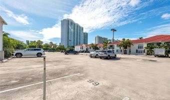 3145 NE 184th St 5305, Aventura, FL 33160