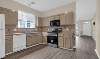 80 Quail Rd, Barnegat, NJ 08005