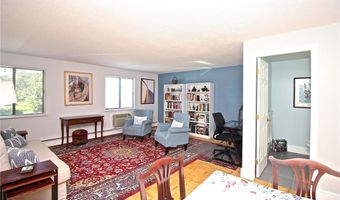 66 Girard Ave 312, Newport, RI 02840