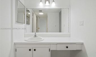 20335 W Country Club Dr 1702, Aventura, FL 33180