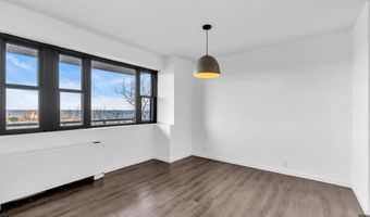 10 Ocean Blvd 4D, Atlantic Highlands, NJ 07716