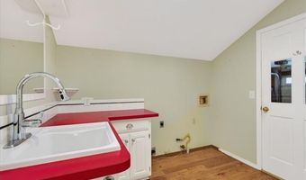 3116 Camelot Dr, Bartlesville, OK 74006