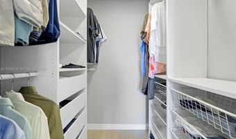 20505 E Country Club Dr 231, Aventura, FL 33180