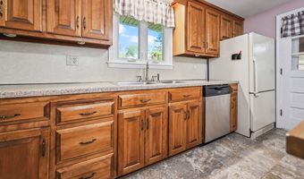 287 Hull St, Bristol, CT 06010