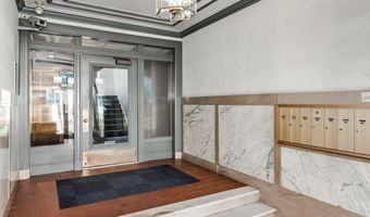 145 Englewood Ave 33, Boston, MA 02135