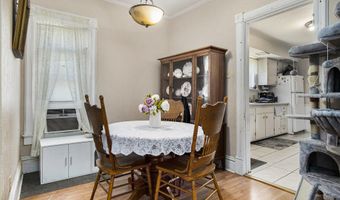 410 Bidwell St, Albion, MI 49224