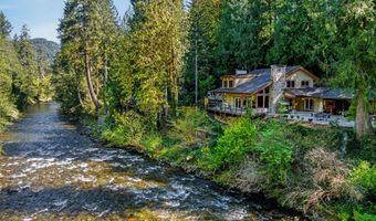 21367 E BLUE JAY Ln, Brightwood, OR 97011