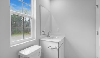 1062 C Dominy Ct, Camden, SC 29020