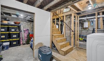 691 Eastern Ave, Augusta, ME 04330