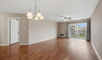 44114 NATALIE Ter 202, Ashburn, VA 20147