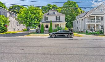77 Center St, Bangor, ME 04401