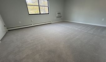 111 Sutton Pl 111, Bloomfield, CT 06002