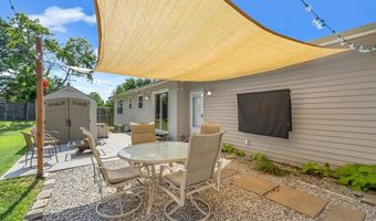 2302 Crystal Wood Dr, Arnold, MO 63010