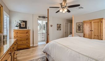 10801 Wallflower Ave, Las Vegas, NV 89135