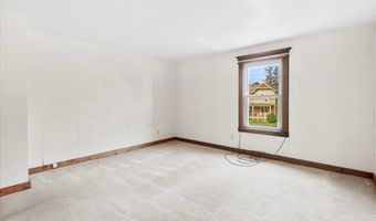 104 Euclid Ave, Altamont, NY 12009