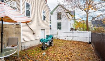 491 Middle St, Bath, ME 04530